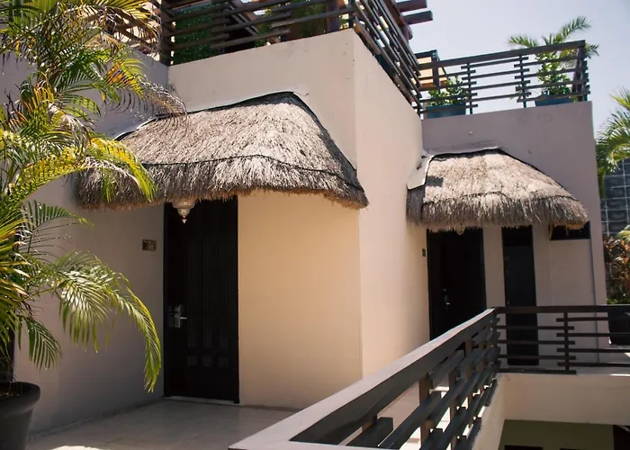 Aldea Thai Beachfront Apartamento Playa del Carmen