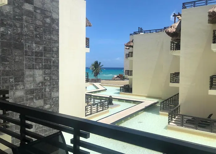 Aldea Thai Beachfront