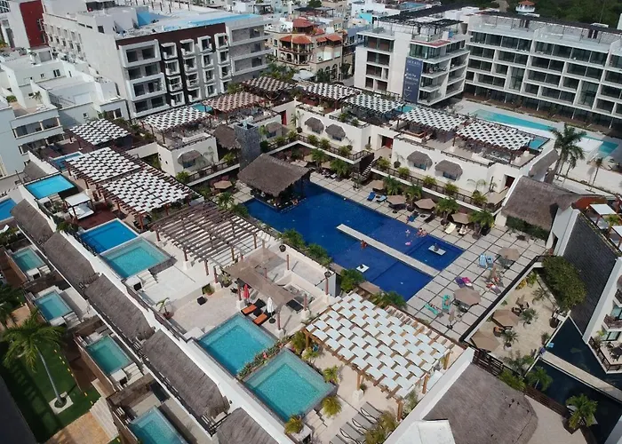 Apartamento Aldea Thai Beachfront Playa del Carmen
